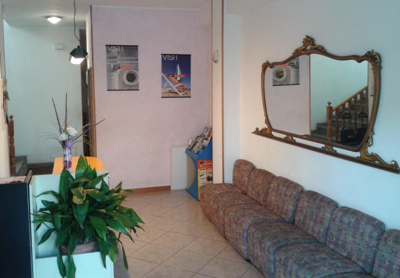 Residence Monaco Appartamenti Rimini Exteriér fotografie